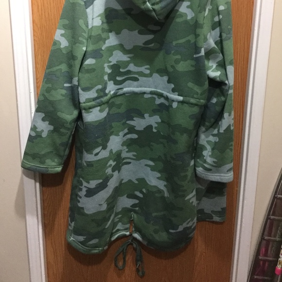 Jacket - Picture 2 of 4